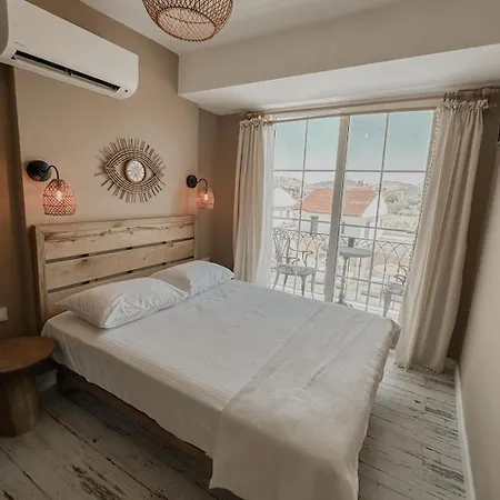 Egella Hotel Dikili