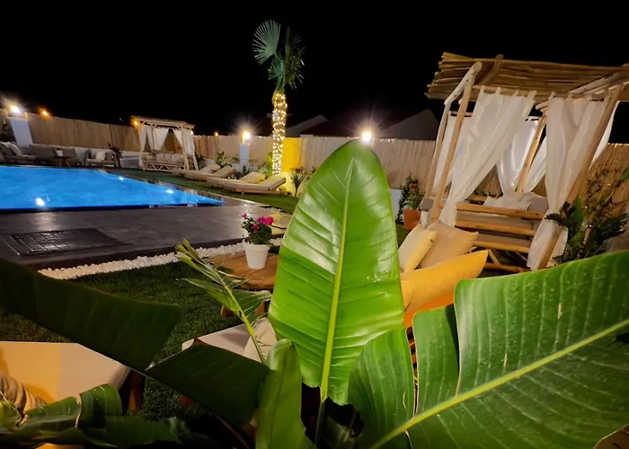 מלון Egella דיקילי