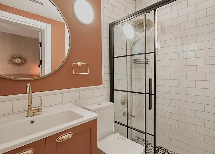 Egella מלון דיקילי