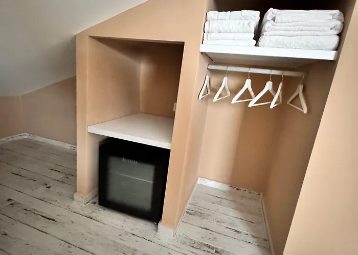 Egella * דיקילי