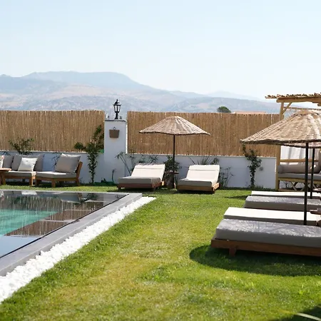 Egella Hotel