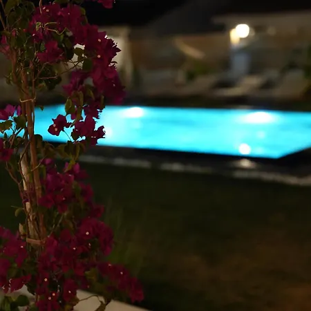 Egella Δεκελί