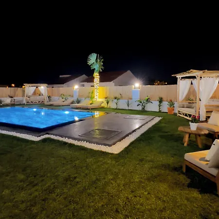 Egella Hotel
