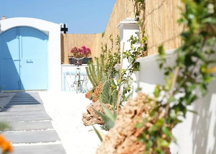 Egella * Δεκελί