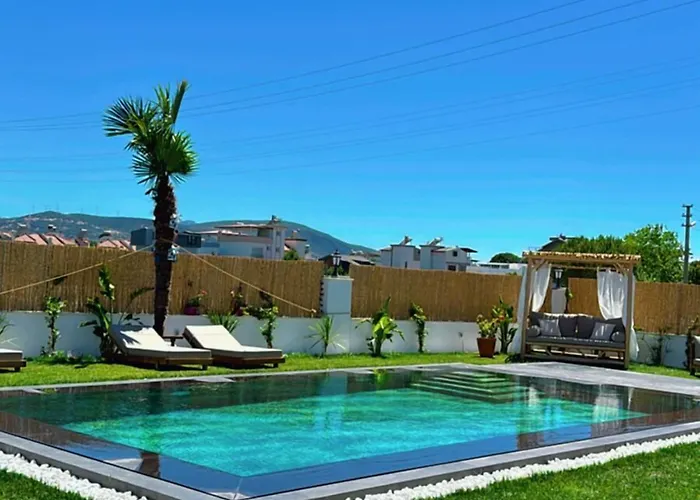 Egella Ξενοδοχείο *