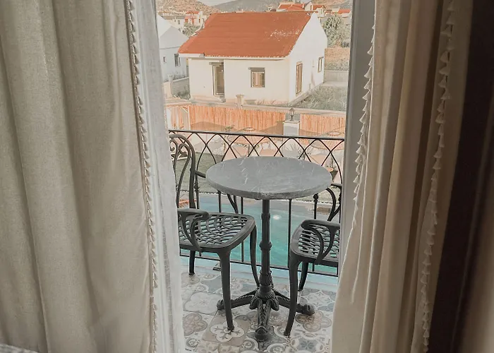 Egella Ξενοδοχείο Δεκελί